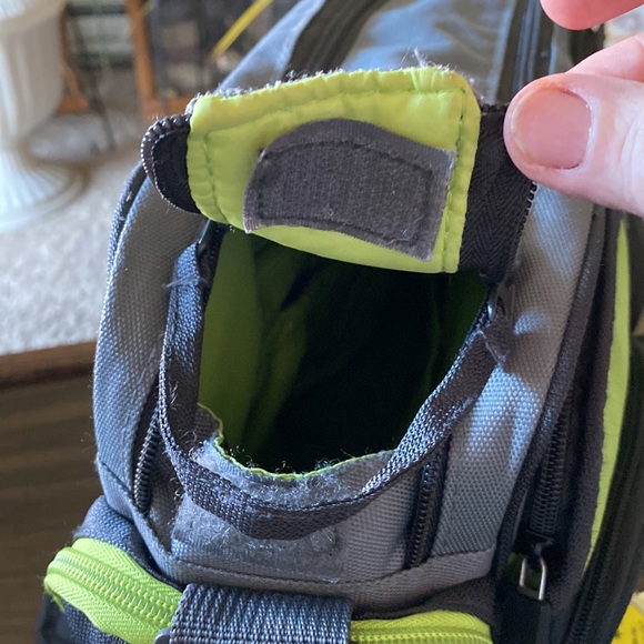 NWOT- Eddie Bauer Diaper Bag Lime Green. & Gray, multiple Pockets, Changing Pad - Picture 16 of 16